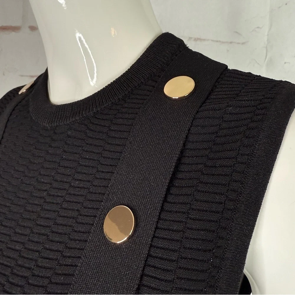NEW ZARA S Black Sleeveless Crop Top Knit Vest Gold Button Accents Small NWT - Picture 6 of 15